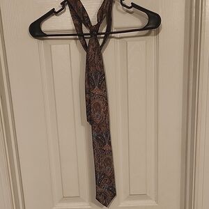 Paisley Patterned Tie in Brown and Black